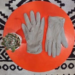 Grey genuine leather gloves